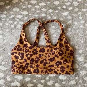 NWT! Leopard GapFit Medium Impact Sports Bra